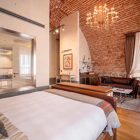 Отель Stone Galata 5*