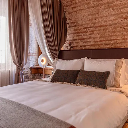 Stone Galata Hotel