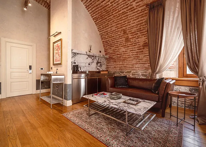 Stone Galata Hotel 5*